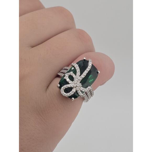 DSMK 925 Sterling Silver CZ EMERALD Ring Size 7